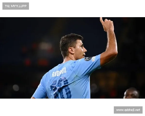 大卫路易斯在比赛中多位置发挥及其战术作用全面解析 大卫路易斯在比赛中多位置发挥及其战术作用全面解析